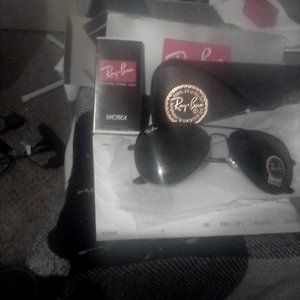 RAY BAN Sunglasses